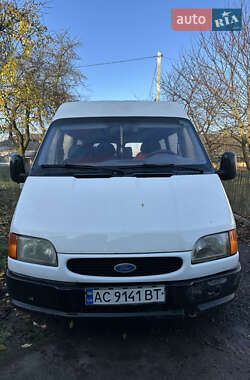 Минивэн Ford Transit 1995 в Владимире
