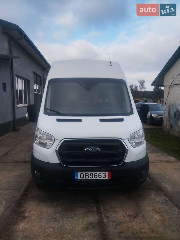 Микроавтобус грузовой (до 3,5т) Ford Transit 2020 в Владимире фото 6 Микроавтобус грузовой (до 3,5т) Ford Transit 2020 в Владимире