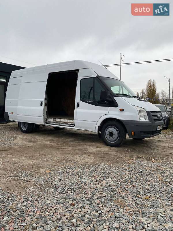 Грузовой фургон Ford Transit 2011 в Киеве