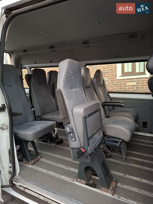 Минивэн Ford Transit 2009 в Черновцах