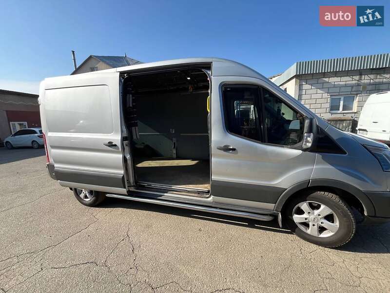 Вантажопасажирський фургон Ford Transit 2015 в Києві
