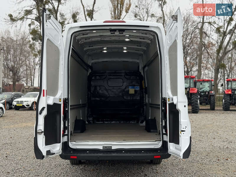 Грузовой фургон Ford Transit 2019 в Умани