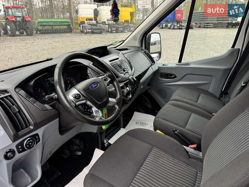 Грузовой фургон Ford Transit 2019 в Умани