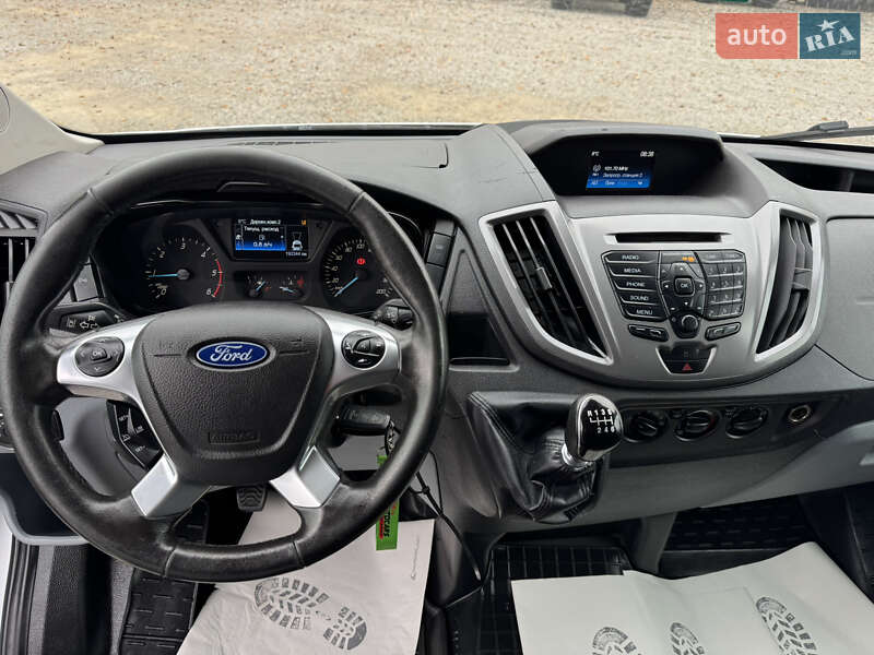 Грузовой фургон Ford Transit 2019 в Умани