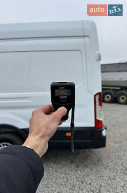 Вантажний фургон Ford Transit 2019 в Умані