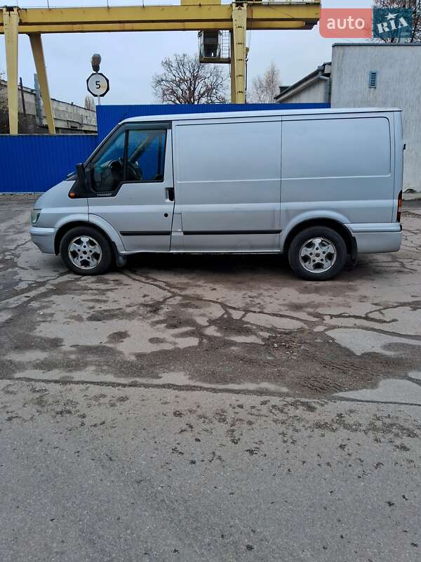 Вантажний фургон Ford Transit 2001 в Броварах