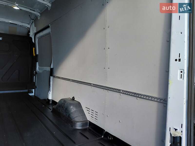 Вантажний фургон Ford Transit 2020 в Івано-Франківську фото 20 Вантажний фургон Ford Transit 2020 в Івано-Франківську