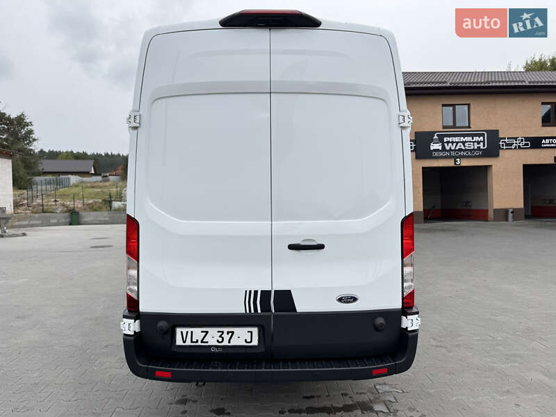 Вантажний фургон Ford Transit 2021 в Ірпені