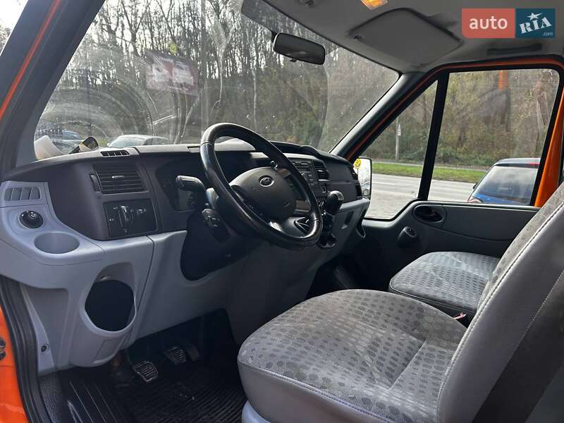 Мінівен Ford Transit 2011 в Чернівцях фото 10 Мінівен Ford Transit 2011 в Чернівцях