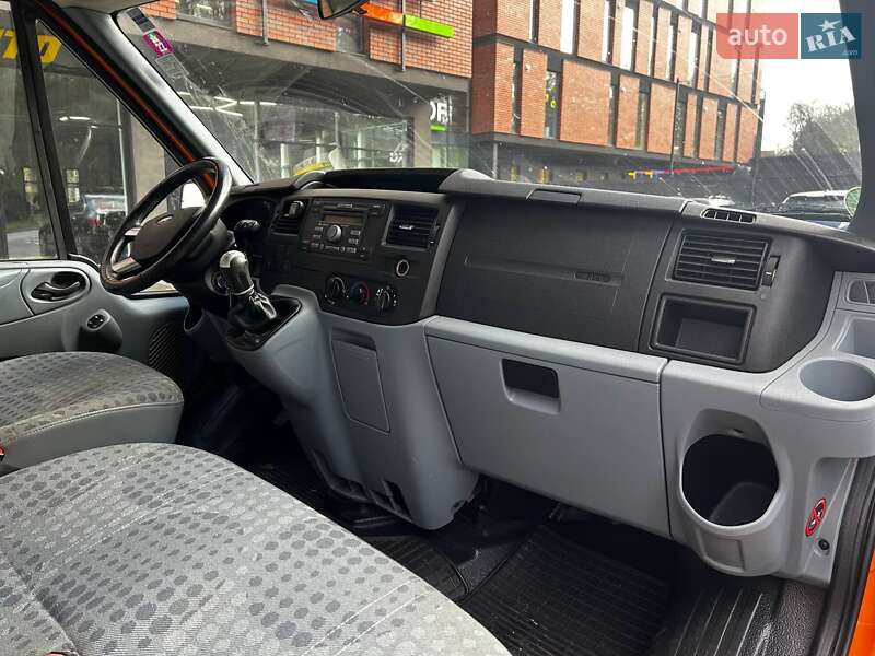 Мінівен Ford Transit 2011 в Чернівцях фото 14 Мінівен Ford Transit 2011 в Чернівцях