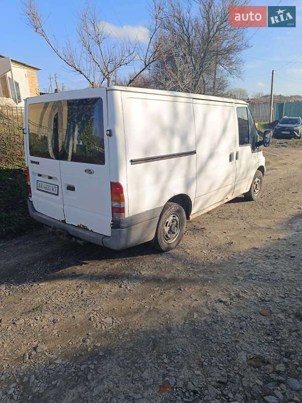 Вантажний фургон Ford Transit 2005 в Золочеві