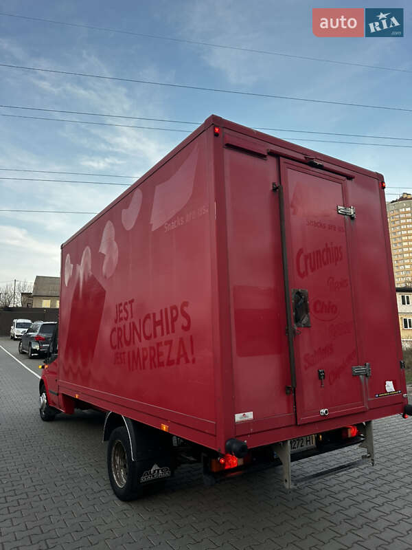 Грузовой фургон Ford Transit 2013 в Киеве