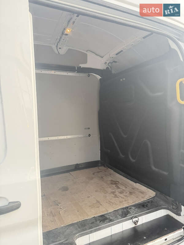 Вантажний фургон Ford Transit 2024 в Чернігові