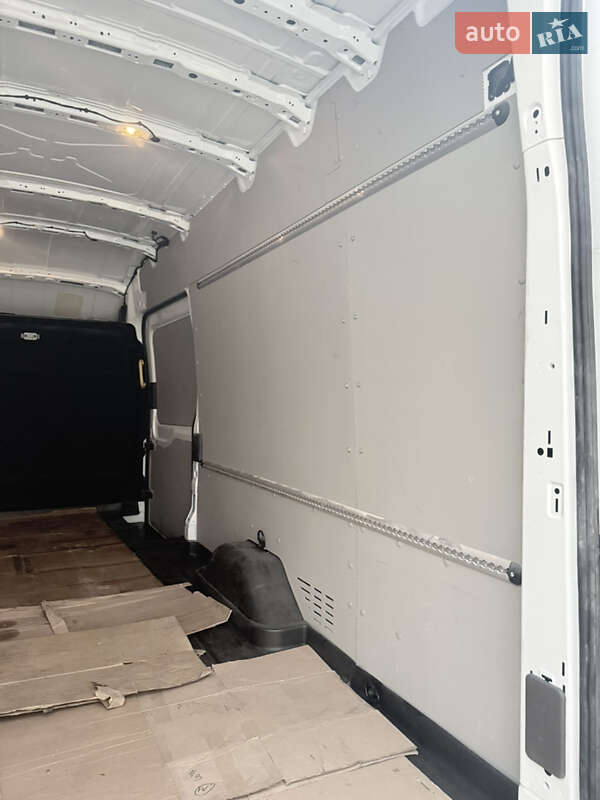 Вантажний фургон Ford Transit 2024 в Чернігові