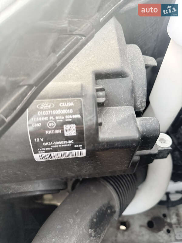 Вантажний фургон Ford Transit 2024 в Чернігові