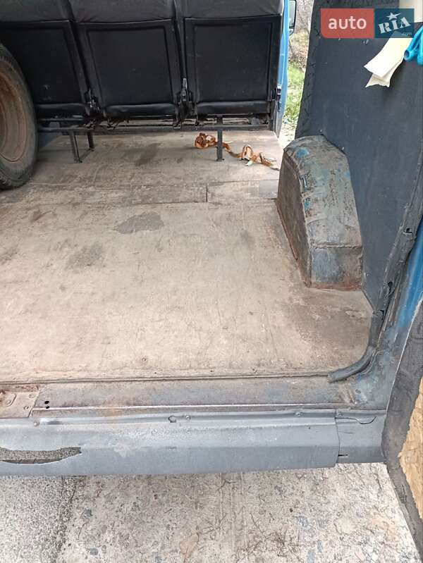 Вантажопасажирський фургон Ford Transit 2004 в Василькові фото 17 Вантажопасажирський фургон Ford Transit 2004 в Василькові