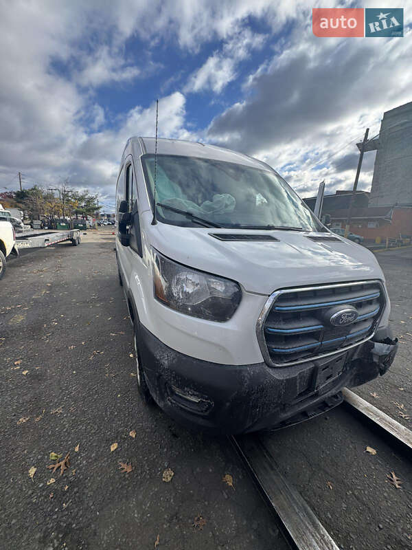 Грузовой фургон Ford Transit 2023 в Львове