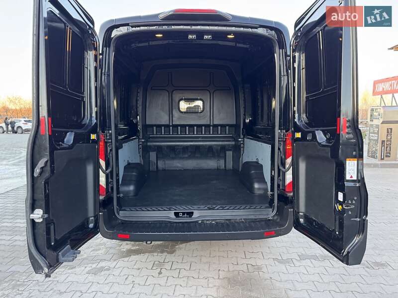 Грузопассажирский фургон Ford Transit 2020 в Ирпене