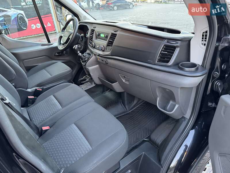 Грузопассажирский фургон Ford Transit 2020 в Ирпене