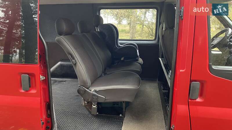 Мінівен Ford Transit 2007 в Димері