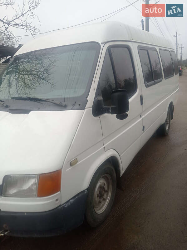 Микроавтобус Ford Transit 1989 в Вознесенске