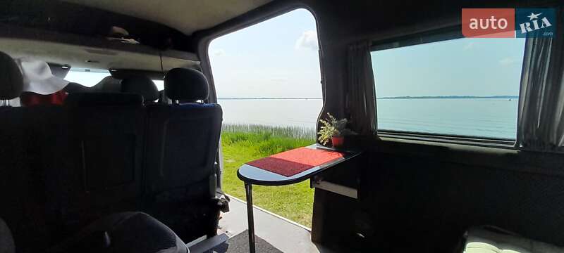 Будинок на колесах Ford Transit 2004 в Ужгороді