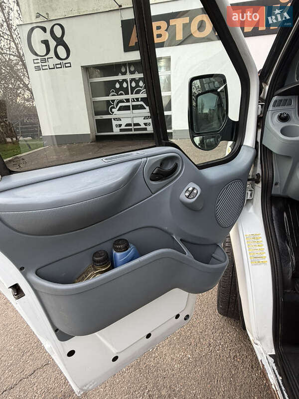 Грузовой фургон Ford Transit 2013 в Одессе