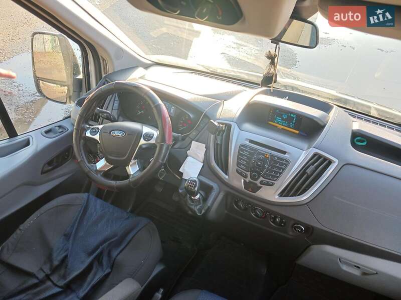 Мікроавтобус Ford Transit 2018 в Борисполі