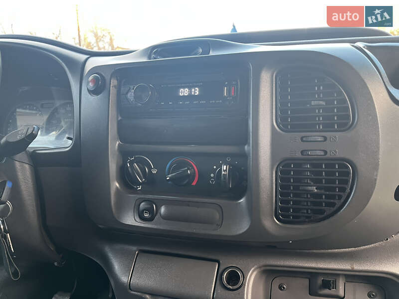 Грузопассажирский фургон Ford Transit 2003 в Киеве