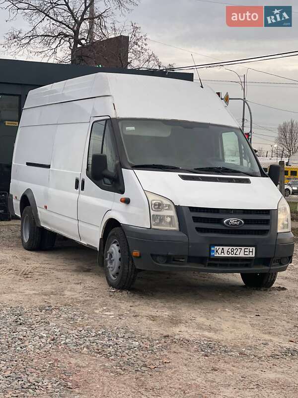 Грузовой фургон Ford Transit 2011 в Киеве