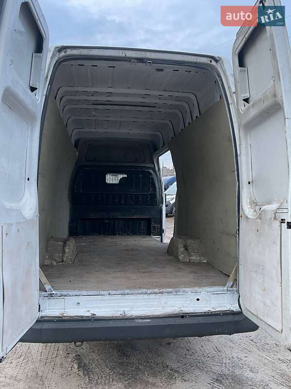 Грузовой фургон Ford Transit 2011 в Киеве