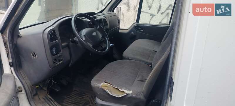 Грузовой фургон Ford Transit 2003 в Одессе