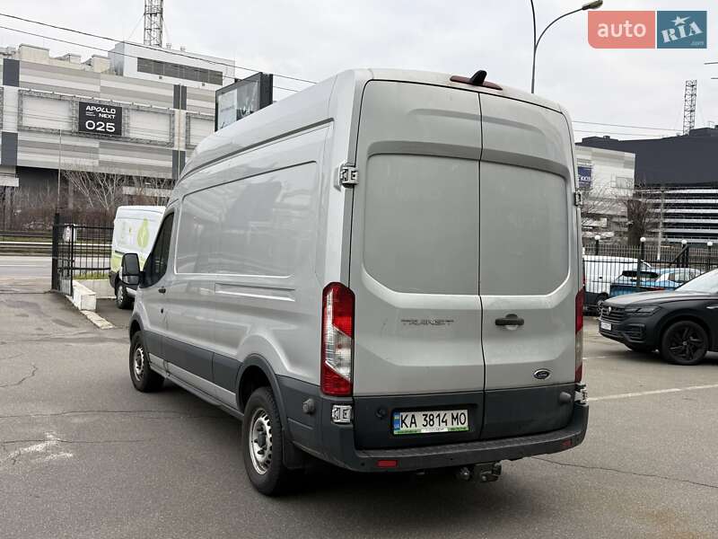 Грузовой фургон Ford Transit 2015 в Киеве