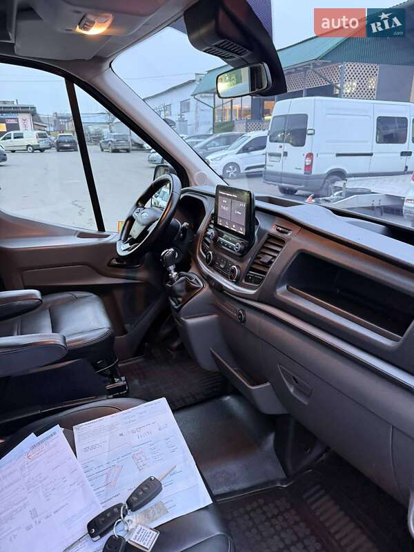 Вантажний фургон Ford Transit 2019 в Луцьку