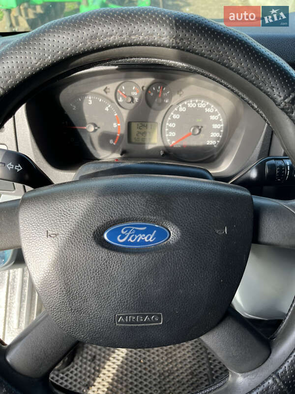 Грузовой фургон Ford Transit 2007 в Сарате фото 8 Грузовой фургон Ford Transit 2007 в Сарате