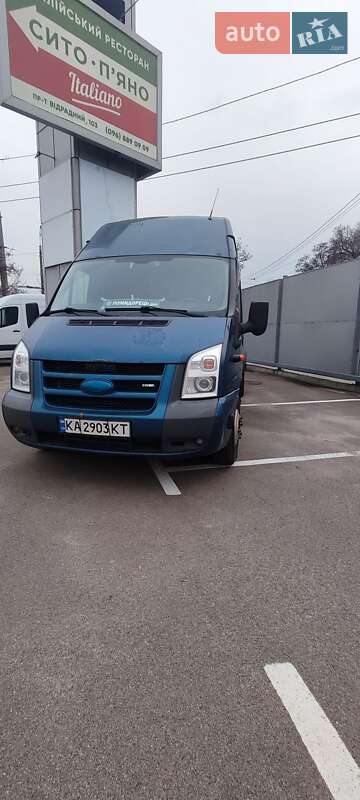 Вантажний фургон Ford Transit 2008 в Києві