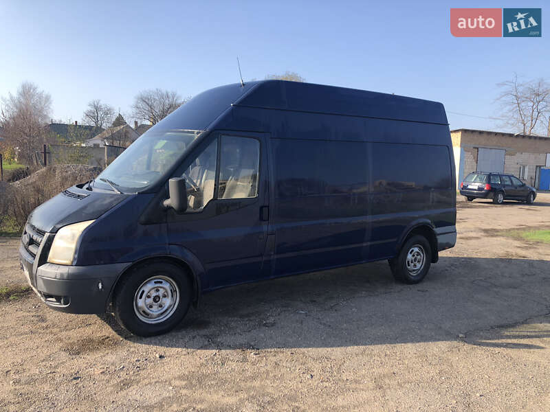 Вантажний фургон Ford Transit 2007 в Кілії