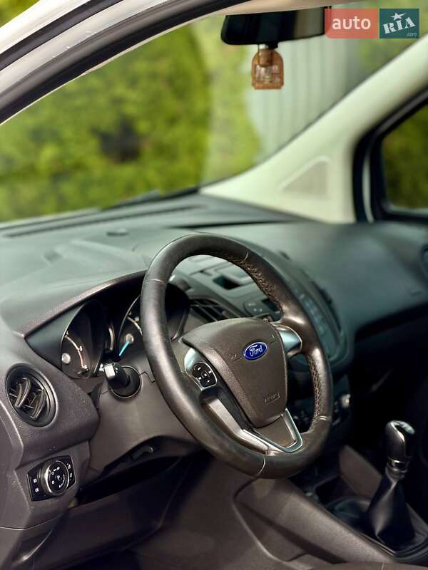 Грузовой фургон Ford Transit 2016 в Одессе