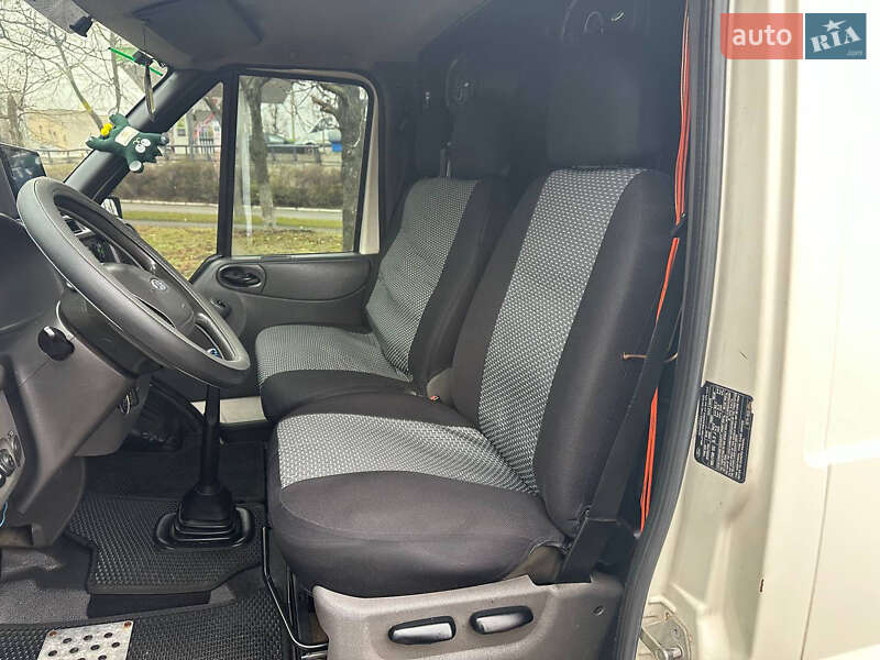 Вантажний фургон Ford Transit 2006 в Дніпрі фото 11 Вантажний фургон Ford Transit 2006 в Дніпрі