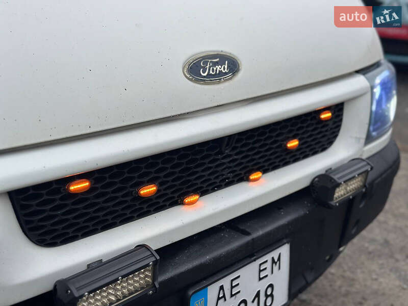 Вантажний фургон Ford Transit 2006 в Дніпрі фото 34 Вантажний фургон Ford Transit 2006 в Дніпрі