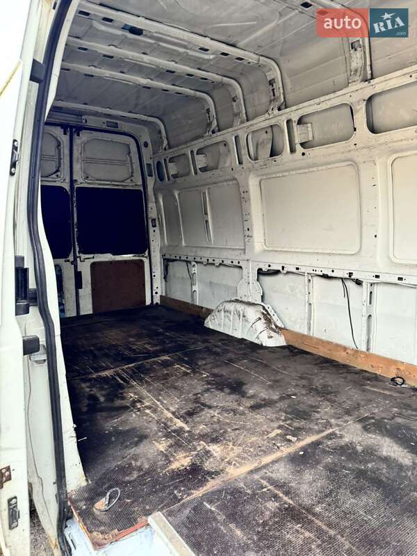 Грузовой фургон Ford Transit 2006 в Ковеле