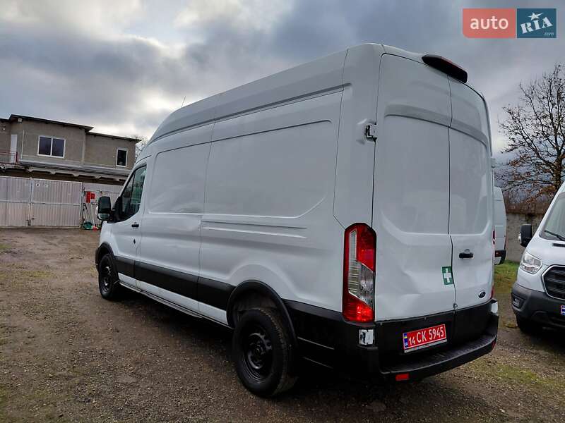 Вантажний фургон Ford Transit 2020 в Івано-Франківську