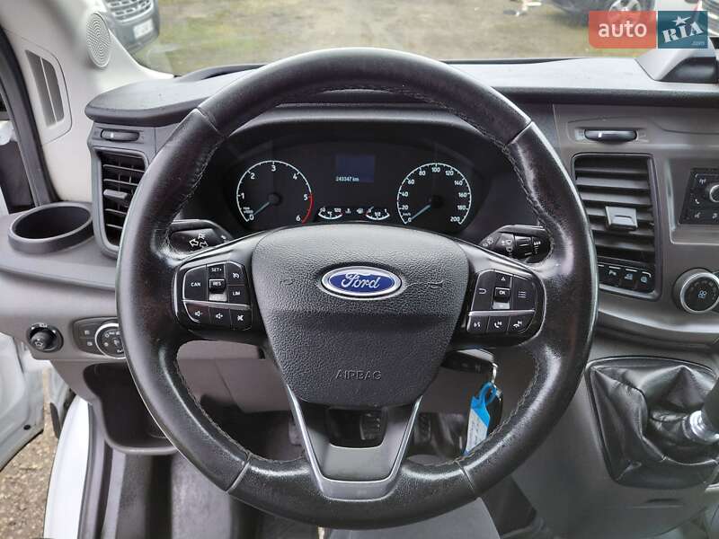 Вантажний фургон Ford Transit 2020 в Івано-Франківську
