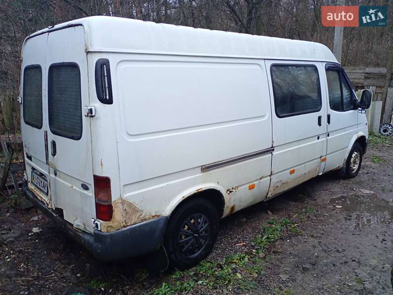 Грузопассажирский фургон Ford Transit 2000 в Борисполе