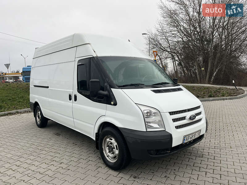 Ford Transit 2012
