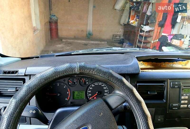 Грузовой фургон Ford Transit 2011 в Измаиле