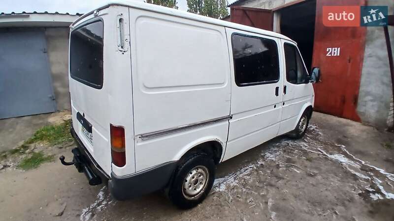 Минивэн Ford Transit 1998 в Николаеве фото 5 Минивэн Ford Transit 1998 в Николаеве