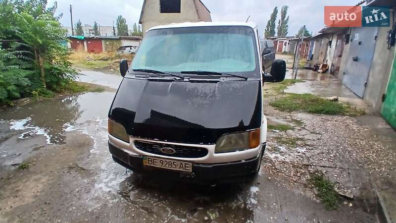 Минивэн Ford Transit 1998 в Николаеве фото 4 Минивэн Ford Transit 1998 в Николаеве