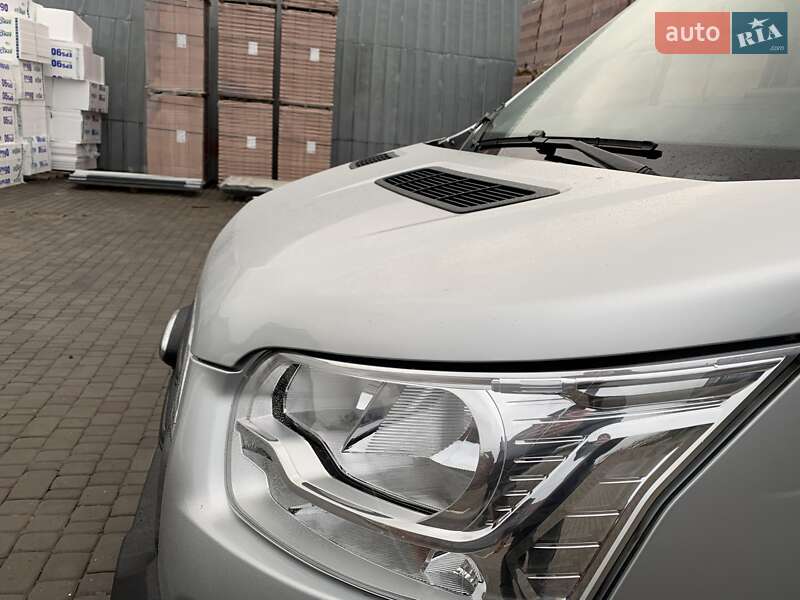 Микроавтобус грузовой (до 3,5т) Ford Transit 2020 в Ровно фото 13 Микроавтобус грузовой (до 3,5т) Ford Transit 2020 в Ровно