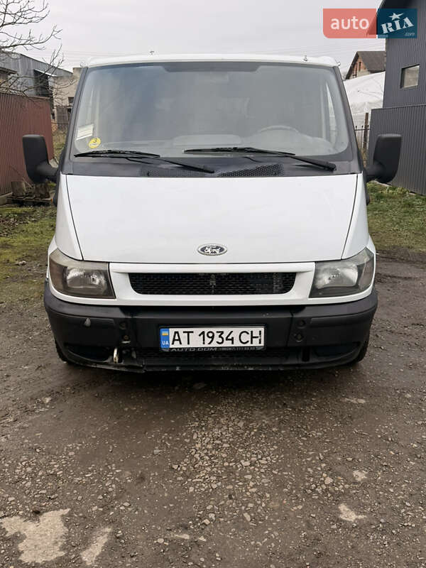 Минивэн Ford Transit 2006 в Ивано-Франковске